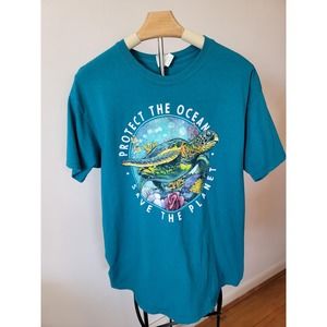 Gildan " Protect The Oceans Save The Planet" T-Shirt Women Large